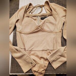 Maniere De Voir Tan Ribbed Cut Out Bodysuit
